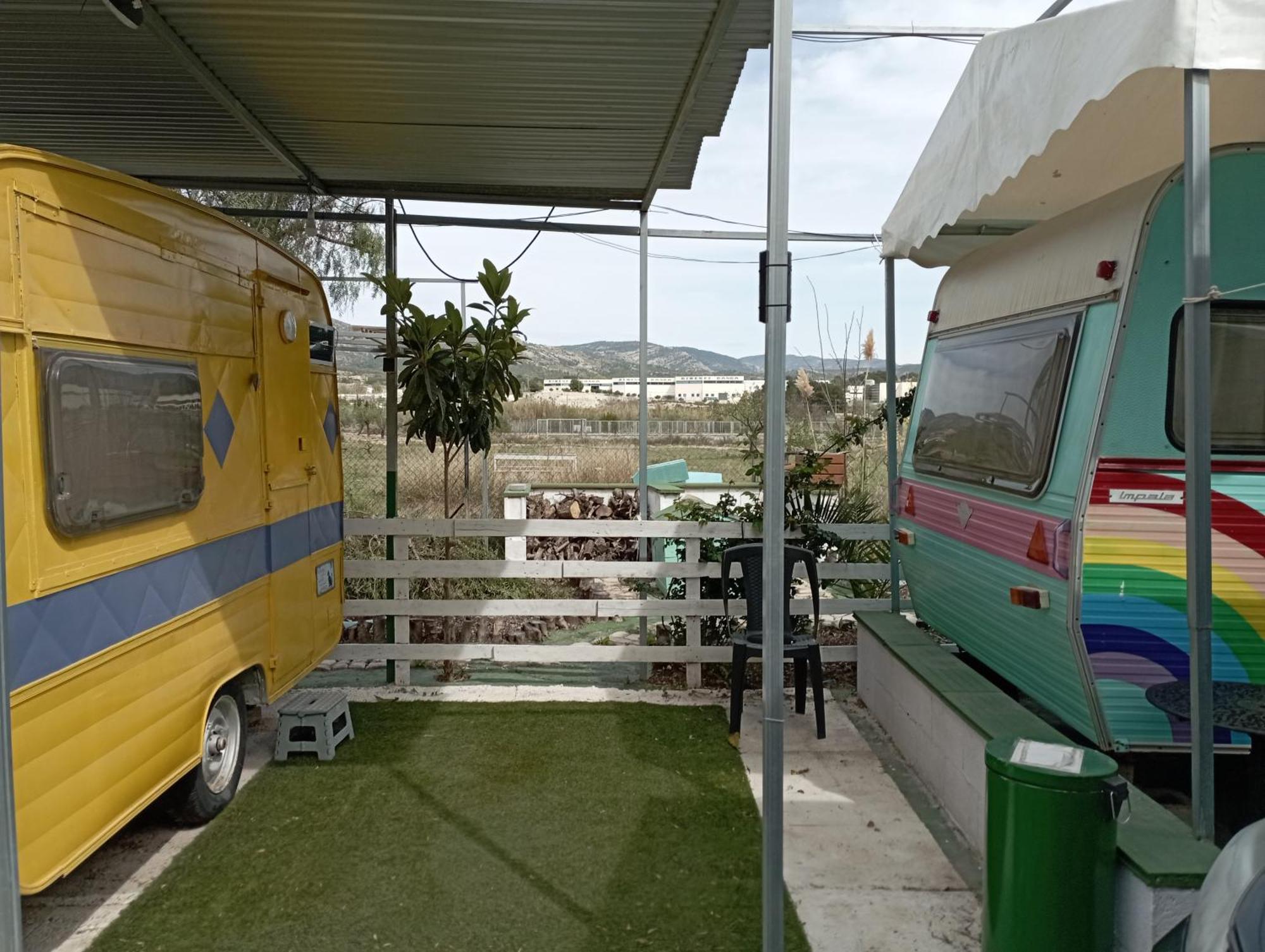 Caravanas Y Habitaciones Para Relajarse Sax Eksteriør billede