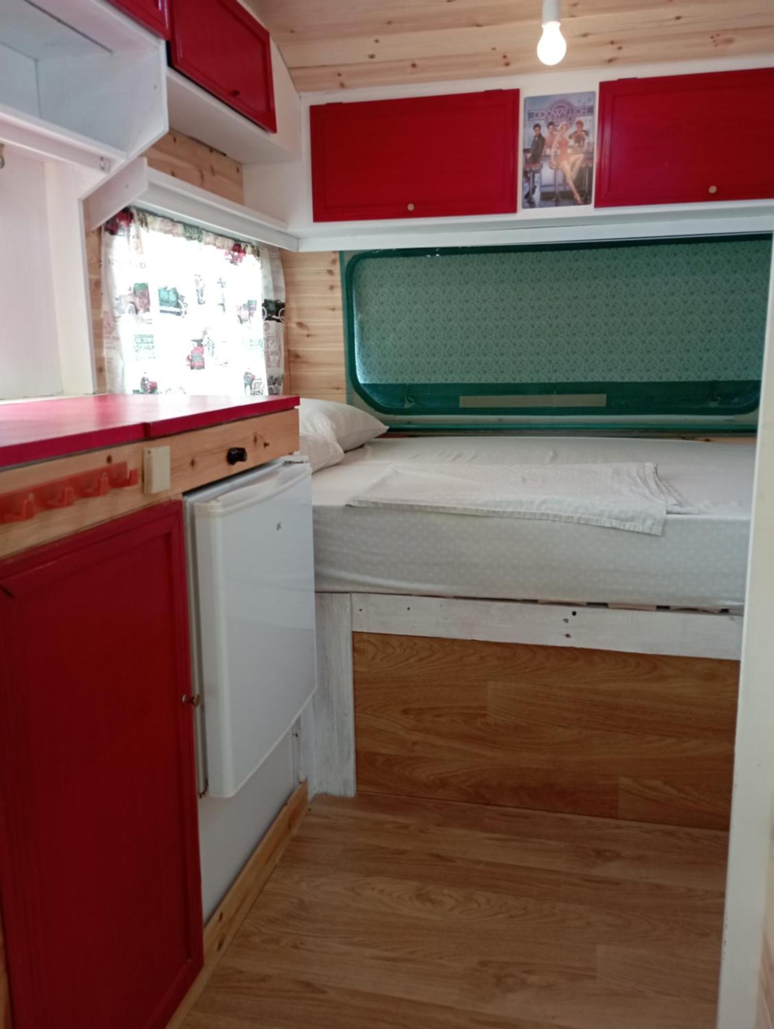 Caravanas Y Habitaciones Para Relajarse Sax Eksteriør billede